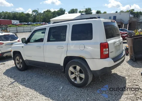 2014 Jeep Patriot Latitude из США, поврежденный, VIN 1C4NJRFB9ED647576
